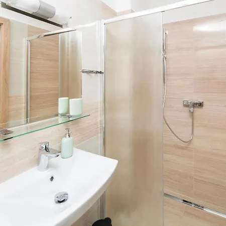 Bed & Breakfast Zuzana 3*